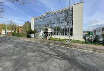 Location bureau Bron (69500) - 325 m² à Bron - 69500