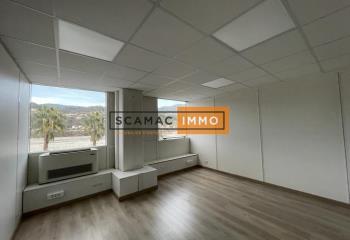 Location bureau Carros (06510) - 185 m²