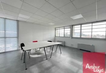 Location bureau Castelnau-le-Lez (34170) - 158 m² à Castelnau-le-Lez - 34170