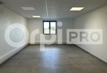 Location bureau Civrieux (01390) - 42 m² à Civrieux - 01390