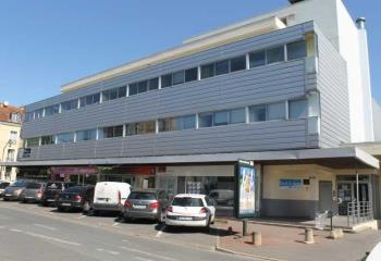 Location bureau Corbeil-Essonnes (91100) - 82 m²
