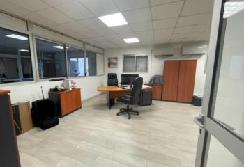 Location bureau Éragny (95610) - 400 m²