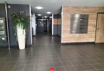 Location bureau Grenoble (38000) - 78 m² à Grenoble - 38000