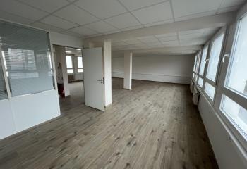 Location bureau Ivry-sur-Seine (94200) - 267 m² à Ivry-sur-Seine - 94200