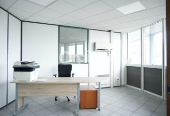 Location bureau Jassans-Riottier (01480) - 200 m² à Jassans-Riottier - 01480