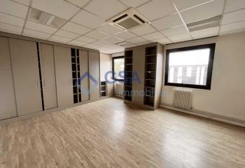 Location bureau Lisses (91090) - 357 m² à Lisses - 91090