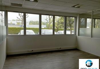 Location bureau Moirans (38430) - 80 m² à Moirans - 38430