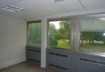 Location bureau Neuville-en-Ferrain (59960) - 33 m² à Neuville-en-Ferrain - 59960