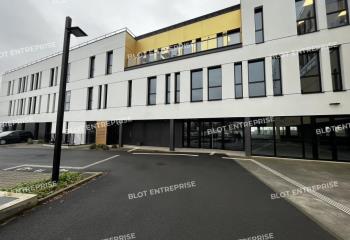 Location bureau Rennes (35000) - 56 m²