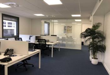 Location bureau Rueil-Malmaison (92500) - 100 m² à Rueil-Malmaison - 92500