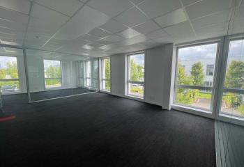 Location bureau Sainghin-en-Mélantois (59262) - 351 m² à Sainghin-en-Mélantois - 59262