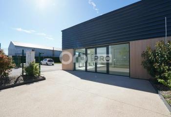Location bureau Saint-Bonnet-de-Mure (69720) - 96 m²