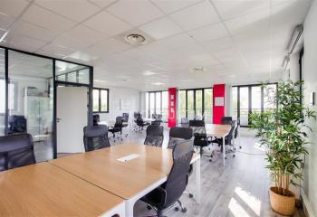 Location bureau Saint-Cloud (92210) - 154 m²