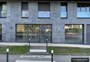Location bureau Saint-Genis-Pouilly (01630) - 58 m²