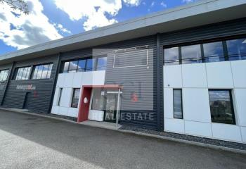 Location bureau Saint-Quentin-Fallavier (38070) - 100 m²