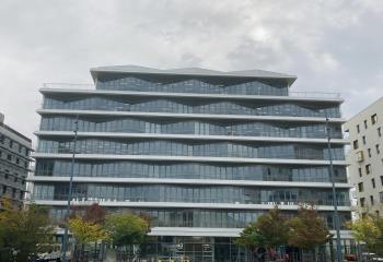 Location bureau Vénissieux (69200) - 2365 m²