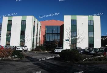 Location bureau Vern-sur-Seiche (35770) - 263 m² à Vern-sur-Seiche - 35770