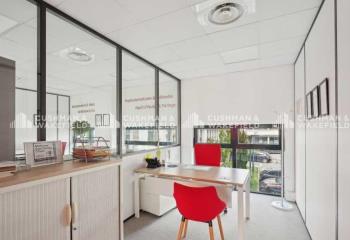 Location bureau Villeurbanne (69100) - 391 m²