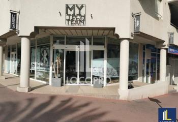 Location local commercial Antibes (06600) - 160 m²