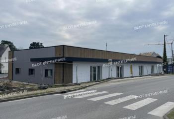 Location local commercial Belz (56550) - 243 m²