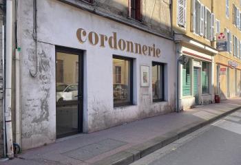 Location local commercial Bourg-en-Bresse (01000) - 51 m²