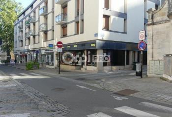 Location local commercial Bourges (18000) - 139 m²