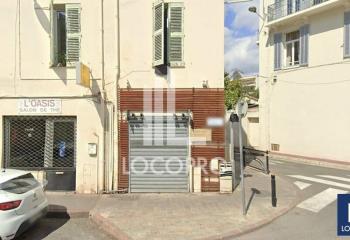 Location local commercial Cannes (06400) - 9 m²