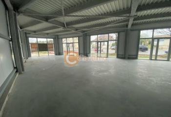 Location local commercial Carbon-Blanc (33560) - 58 m²