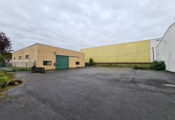 Location local commercial Claye-Souilly (77410) - 975 m² à Claye-Souilly - 77410