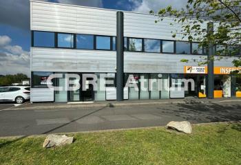 Location local commercial Clermont-Ferrand (63000) - 225 m²