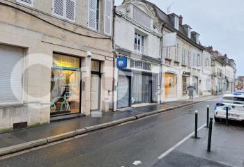 Location local commercial Compiègne (60200) - 140 m²