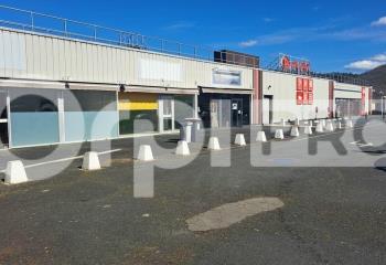 Location local commercial Désertines (03630) - 76 m²