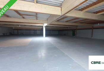 Location local commercial Dole (39100) - 1200 m²
