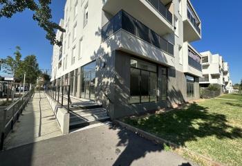 Location local commercial Givors (69700) - 376 m²