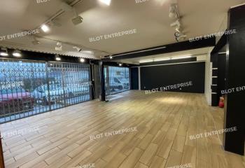Location local commercial Hennebont (56700) - 100 m²