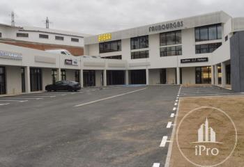 Location local commercial La Garde (83130) - 186 m²