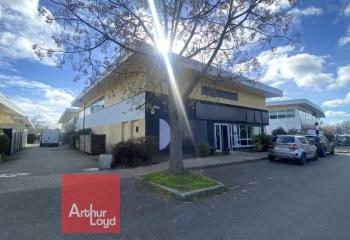 Location local commercial Labège (31670) - 369 m²