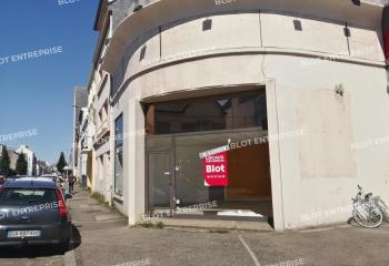 Location local commercial Lanester (56600) - 51 m²