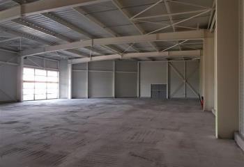 Location local commercial Lanvallay (22100) - 525 m²