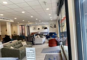 Location local commercial Lille (59000) - 160 m²