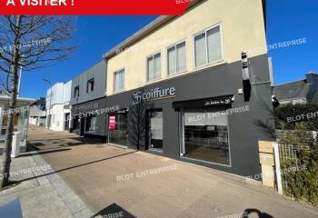 Location local commercial Lorient (56100) - 95 m²