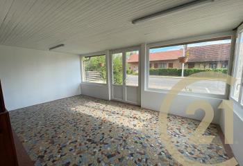 Location local commercial Louhans (71500) - 145 m²