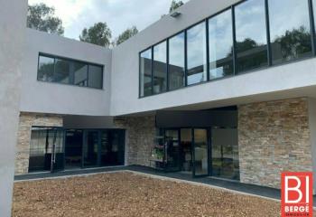 Location local commercial Mougins (06250) - 127 m²