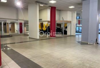 Location local commercial Nice (06000) - 2200 m² à Nice - 06000