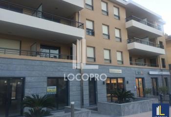 Location local commercial NICE (06200) - 76 m² à Nice - 06000
