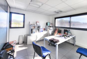 Location local commercial Ollioules (83190) - 60 m² à Ollioules - 83190