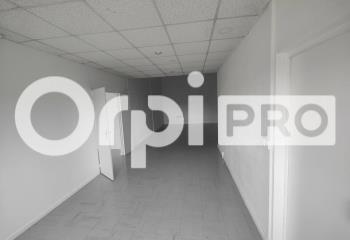 Location local commercial Ormoy (91540) - 122 m²