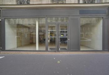 Location local commercial Paris 16 (75016) - 210 m² à Paris 16 - 75016