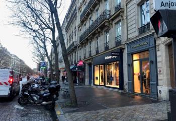 Location local commercial Paris 8 (75008) - 80 m²
