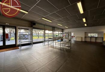Location local commercial Pinsaguel (31120) - 1750 m²